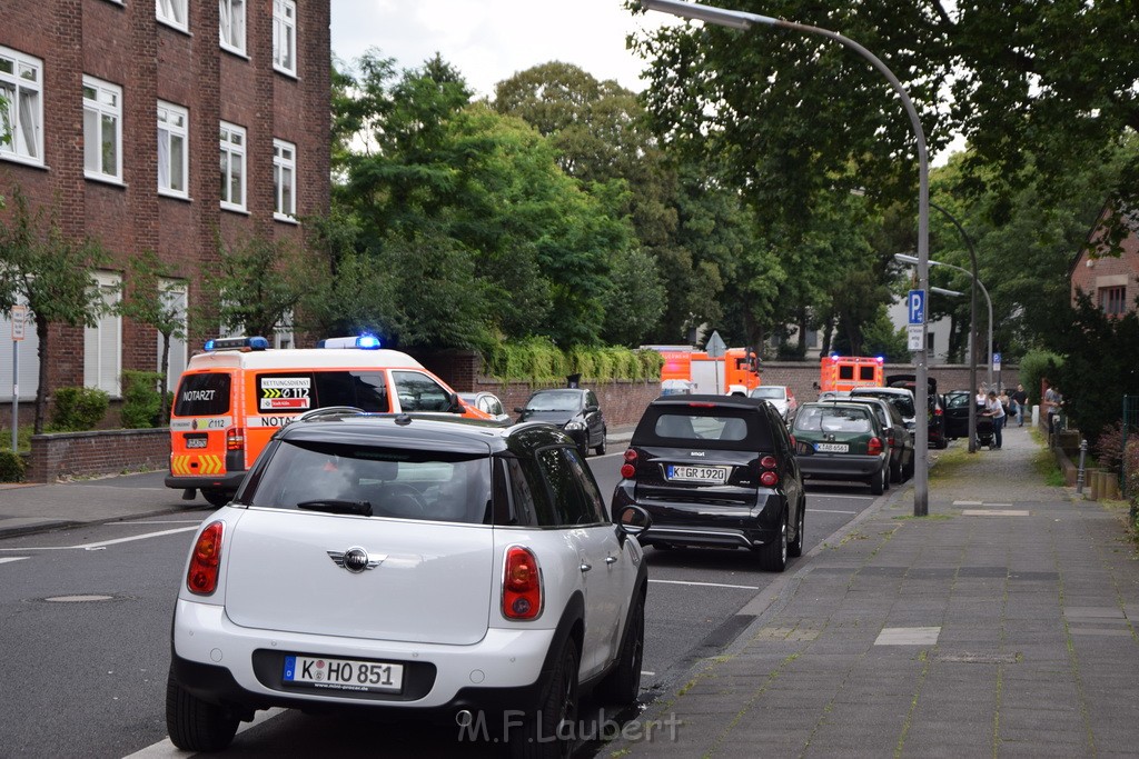 Feuer 2 Y Koeln Muelheim Elisabeth Breuerstr P76.JPG - Miklos Laubert